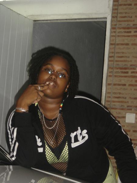 LA FEMME D DOC LOVE